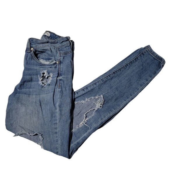 Almost Famous High Rise Skinny Jeans Womens Size 0 Light Wash Ripped Denim Pants - Picture 1 of 5